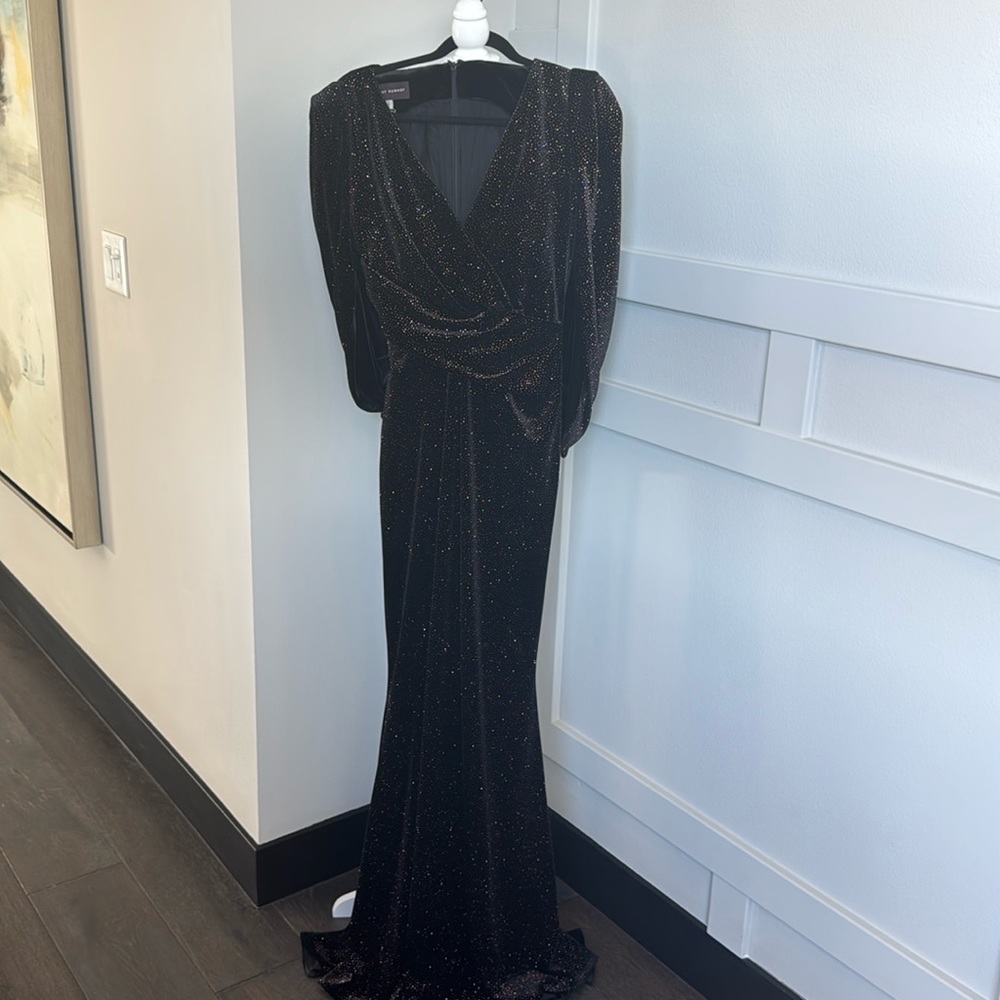Beautiful Rosinis Gown. Stunning 😍